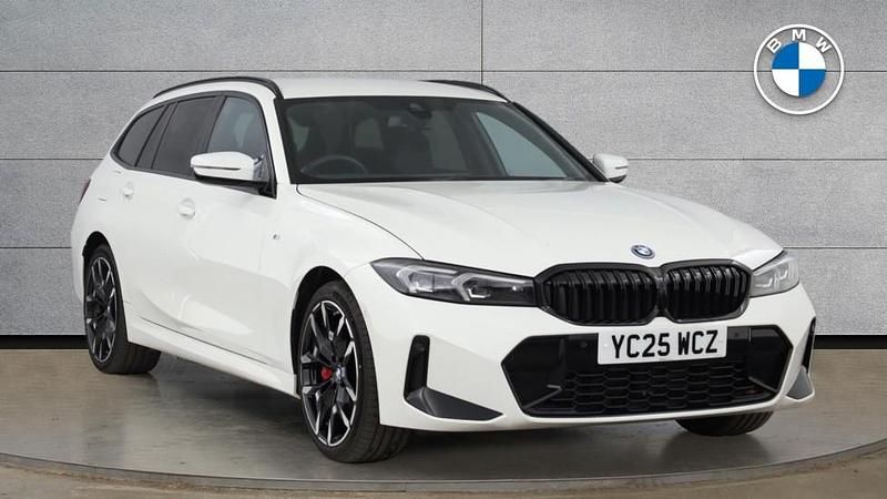 Used BMW 330e M Sport 288 HP (211 kW) 2025 White Estate
