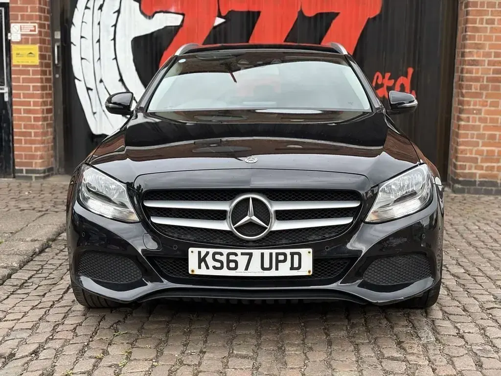 Used Mercedes C220 Executive 2017 Black Estate