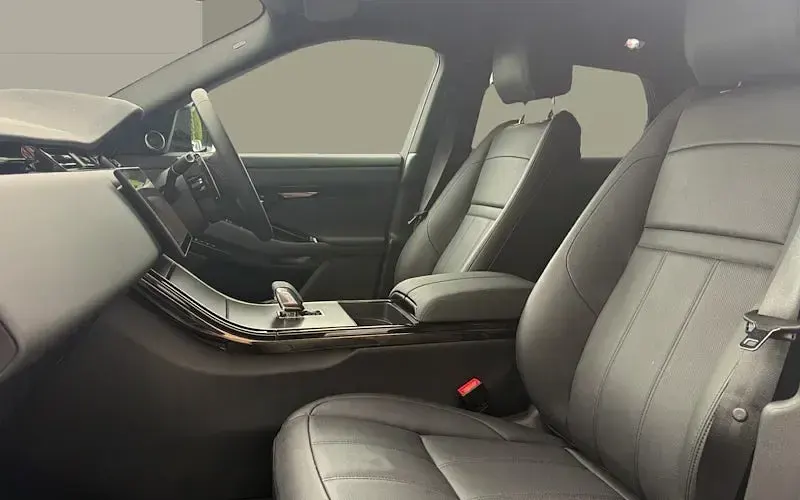 Used Land Rover Range Rover evoque SE Dynamic 269 HP (197 kW) 2026 Other SUV