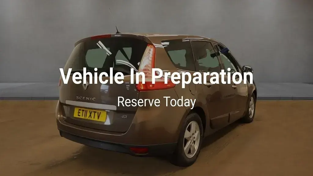 Used Renault Scénic III Dynamique 110 HP (80 kW) 2011 Bronze MPV