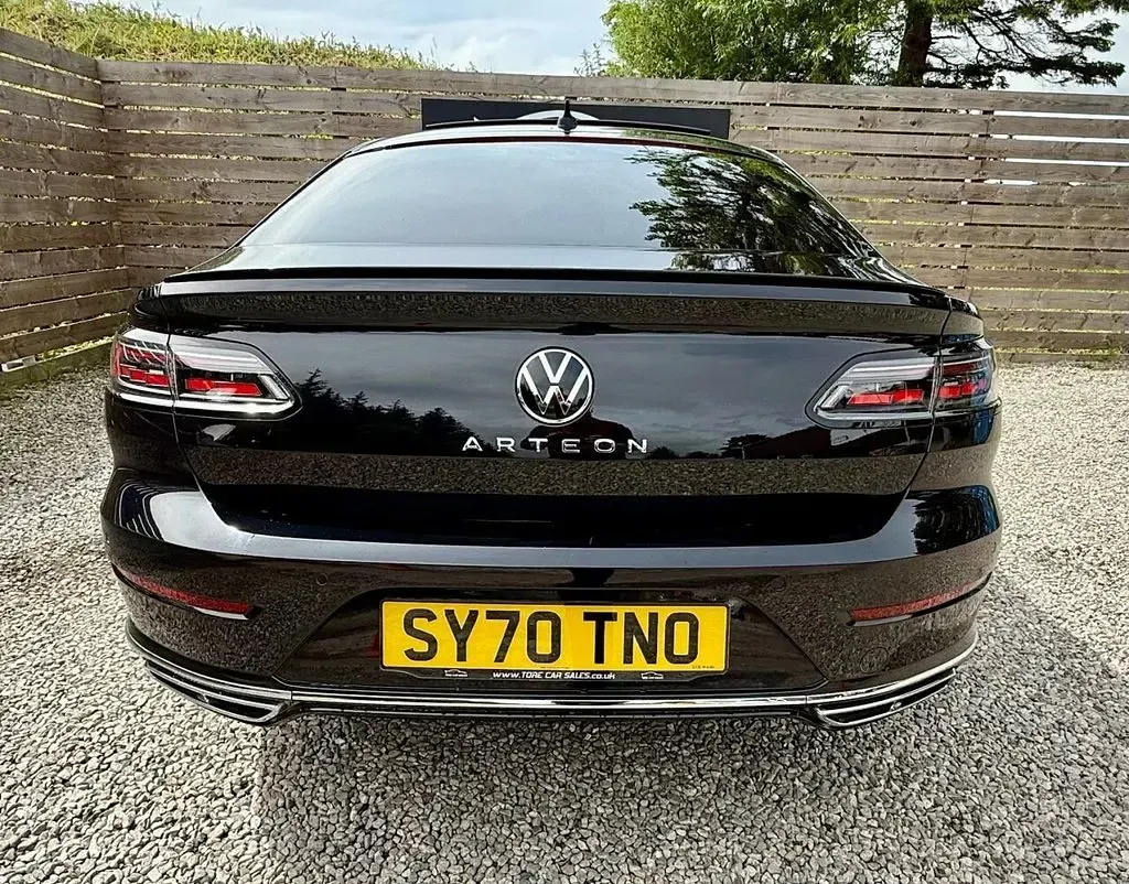 Used VW Arteon R-line 190 HP (139 kW) 2020 Black Hatchback