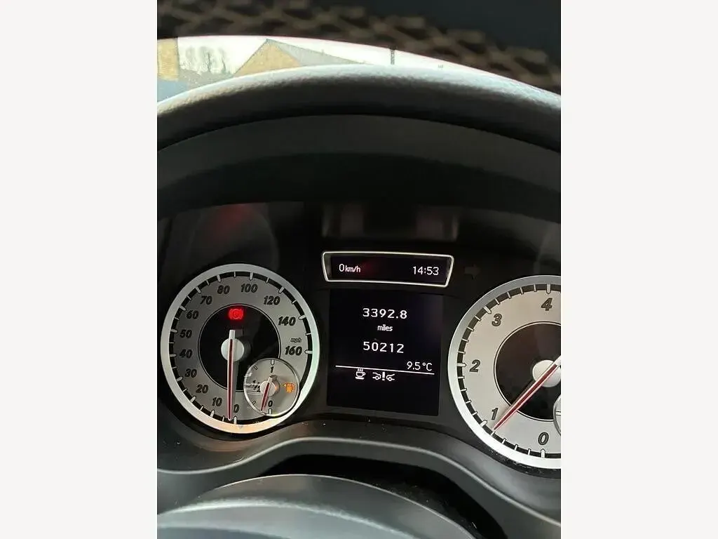 Used Mercedes A180 109 HP (80 kW) 2013 Blue Hatchback