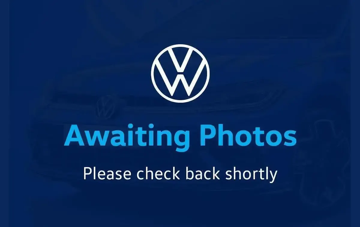 Used VW Golf VIII Life 147 HP (108 kW) 2023 Black Hatchback
