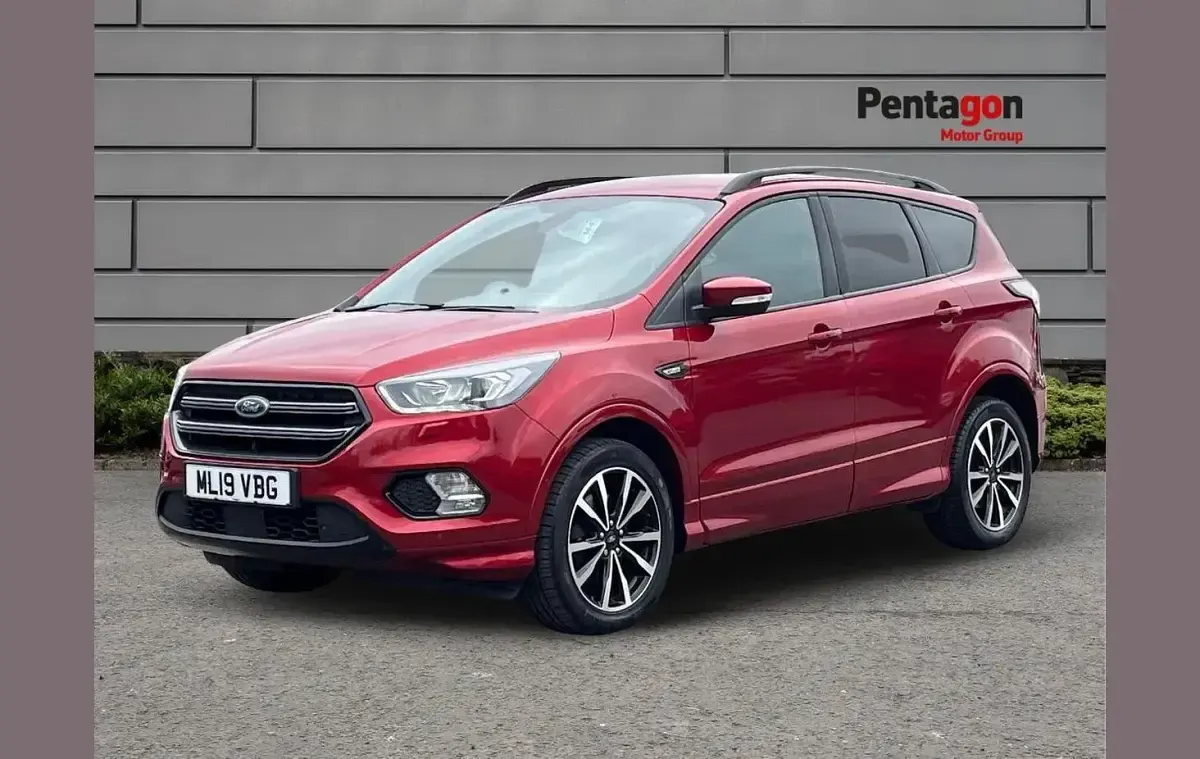Used Ford Kuga ST-Line 150 HP (110 kW) 2019 Red SUV