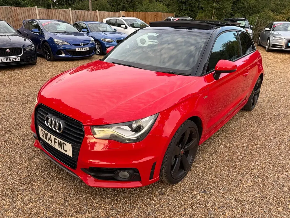 Used Audi A1 Black Edition 140 HP (102 kW) 2014 Red Hatchback