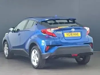 Used Toyota C-HR 115 HP (84 kW) 2018 Blue SUV