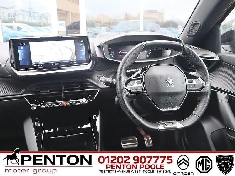 Used Peugeot e-2008 GT 100 kW (136 HP) 2022 Orange SUV