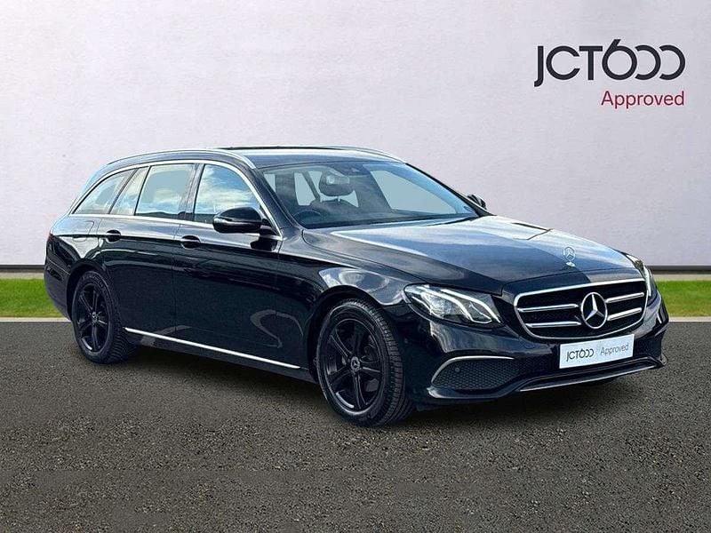Black Used 2018 Mercedes E200 SE Estate | £17,000 (A bit pricey) - Image 1/4