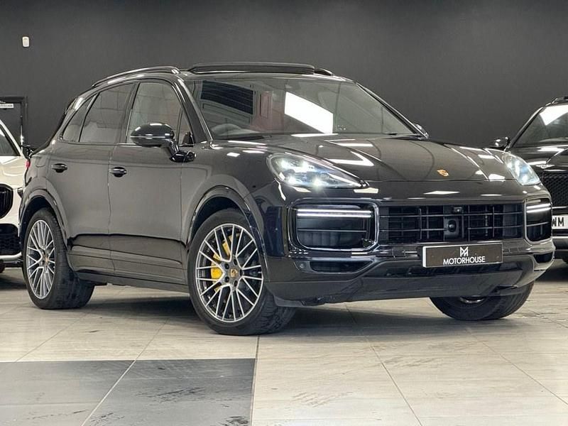 Used Porsche Cayenne Turbo 550 HP (404 kW) 2018 Black SUV