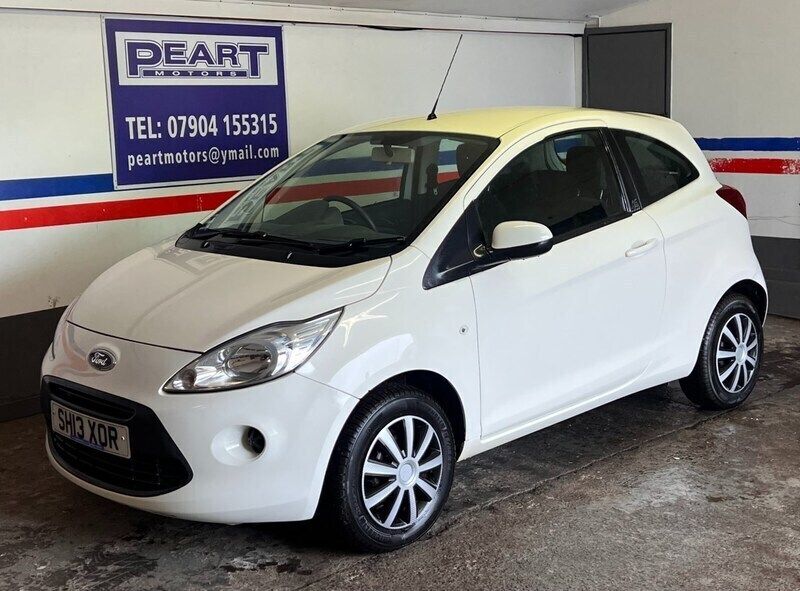 White Used 2013 Ford Ka Hatchback | £3,000 (Fair price) - Image 1/4
