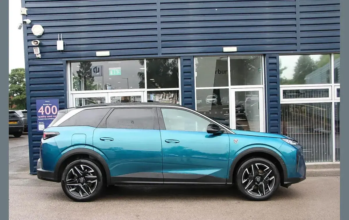 Used Peugeot 5008 GTi 134 HP (98 kW) 2025 Blue SUV