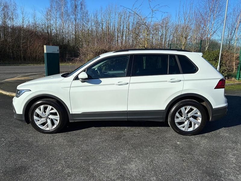 Used VW Tiguan Life 150 HP (110 kW) 2022 White SUV