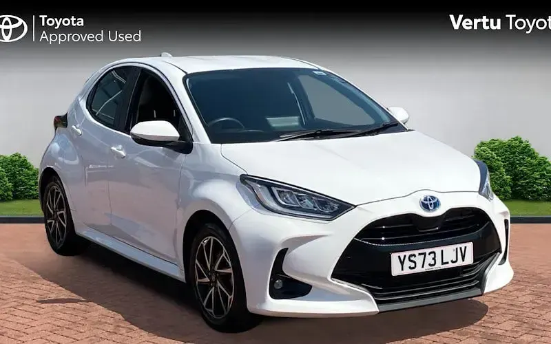 Used Toyota Yaris Design 116 HP (85 kW) 2026 Hatchback