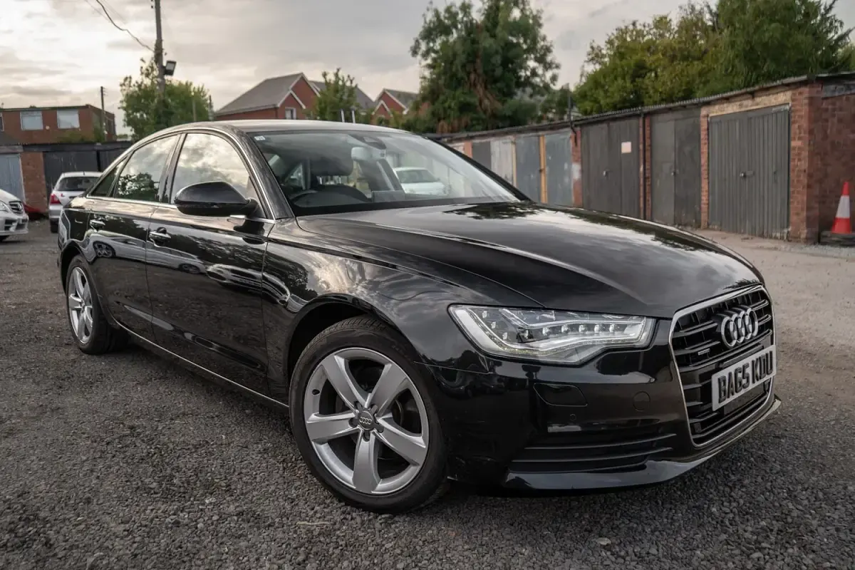 Used Audi A6 Comfort 204 HP (150 kW) 2015 Black Sedan