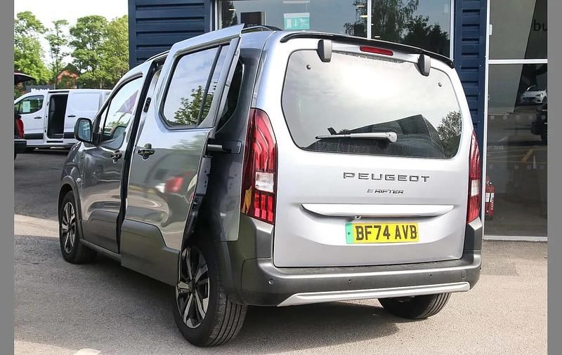 Used Peugeot e-Rifter GT 98 kW (134 HP) 2025 Grey MPV