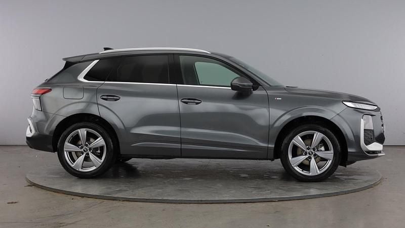 New Audi Q3 S-Line 150 HP (110 kW) 2025 Grey SUV