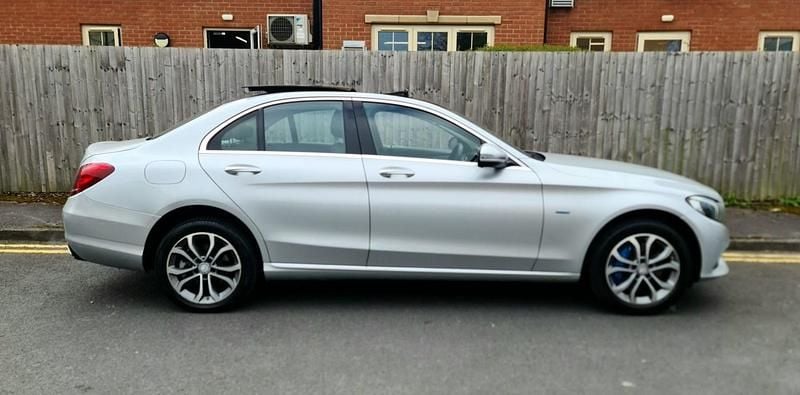 Usado Mercedes C350e 293 HP (215 kW) 2017 Prateado Sedan