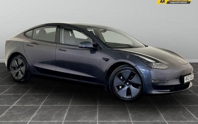 Used 2023 Tesla Model 3 Long Range Sedan | £15,495 (Good price) - Image 1/2