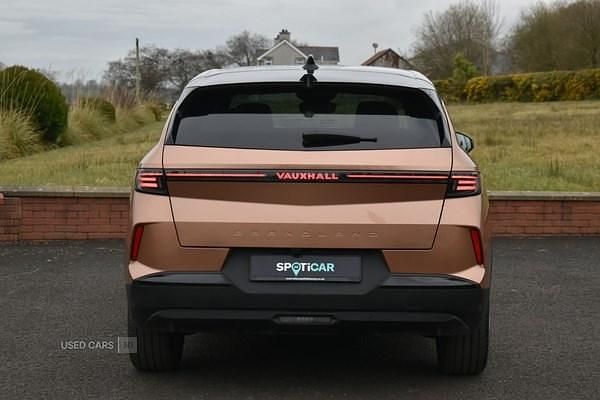 Used Vauxhall Grandland X GSe 136 HP (100 kW) 2025 Brown SUV
