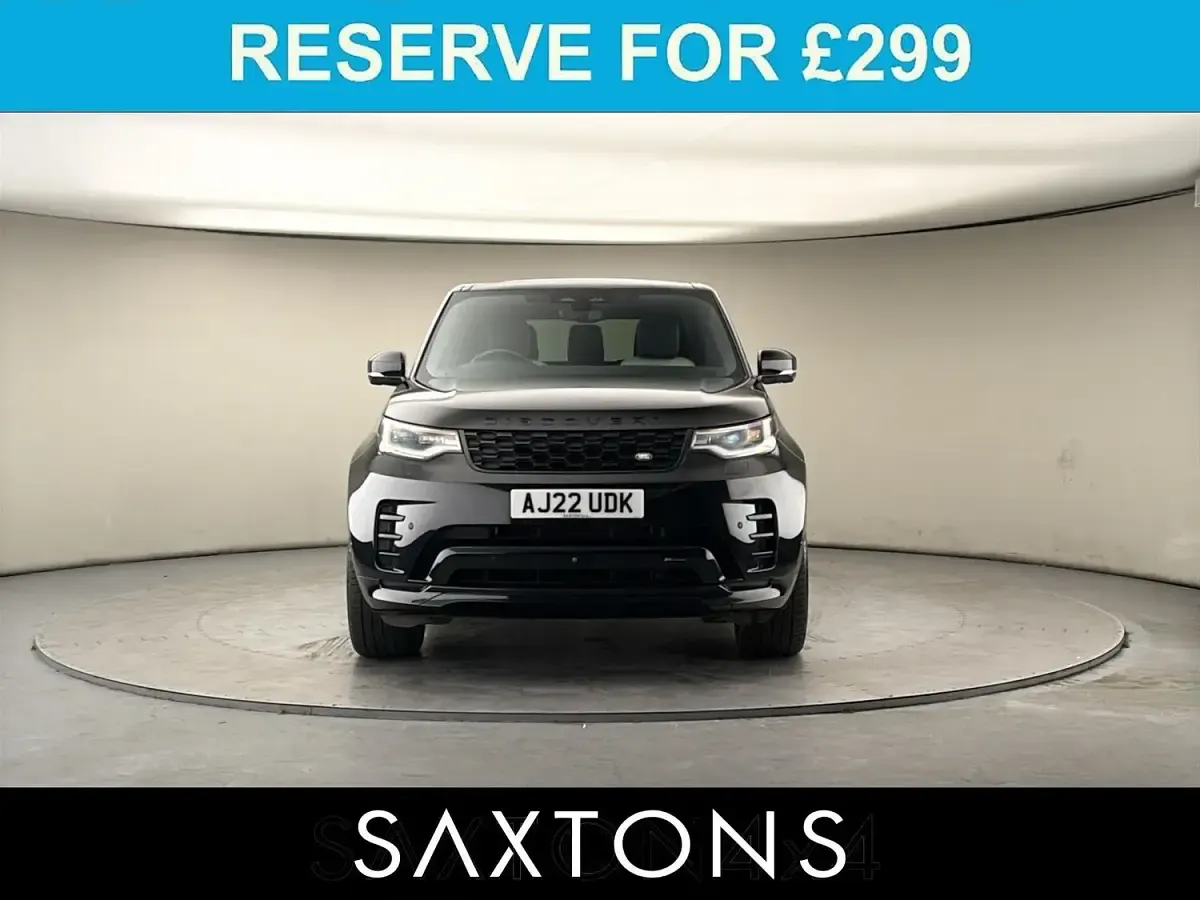Used Land Rover Discovery SE Dynamic 300 HP (220 kW) 2022 Santorini black SUV
