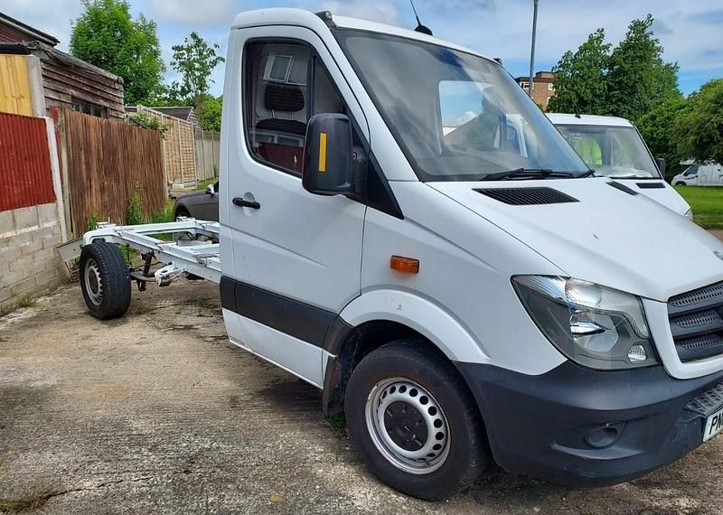 White Used 2015 Mercedes Sprinter Van | £3,000 - Image 1/4