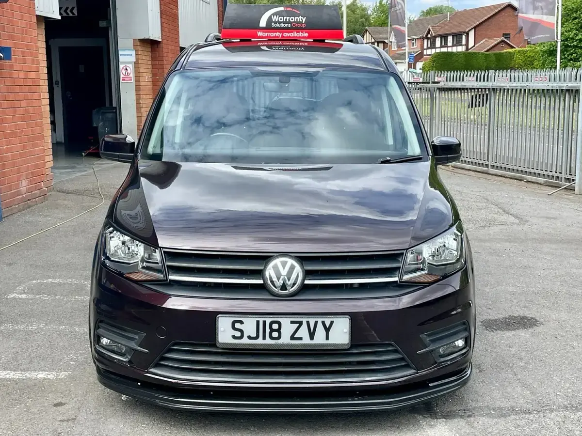 Used VW Caddy Maxi Sportline 2018 Purple MPV