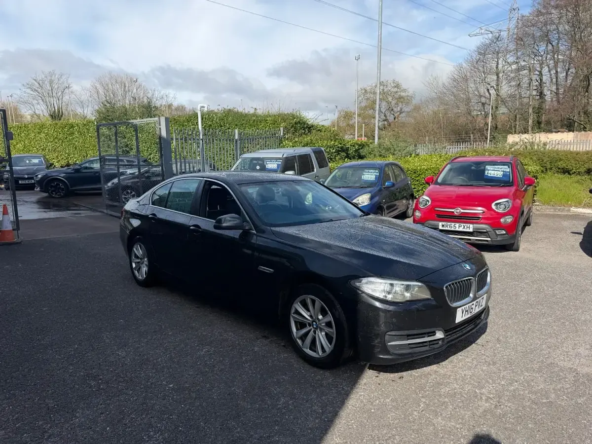 Usado BMW 520 190 CV (139 kW) 2016 Negro Berlina