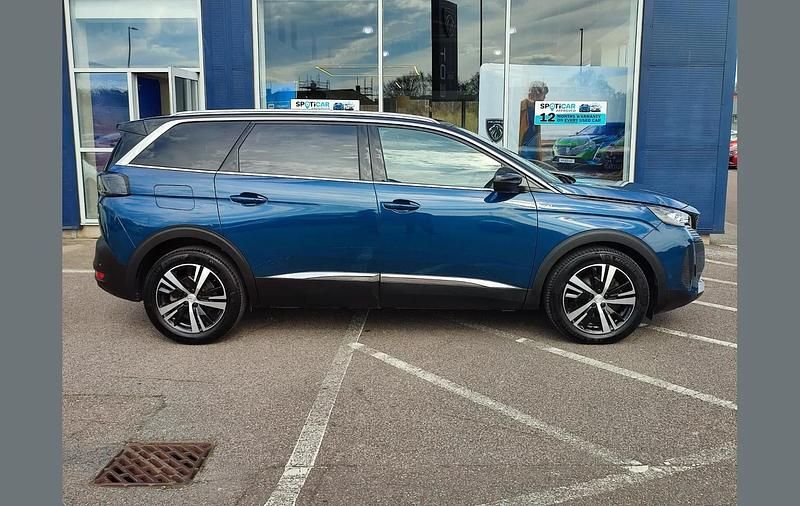 Used Peugeot 5008 GTi 130 HP (95 kW) 2023 Blue SUV