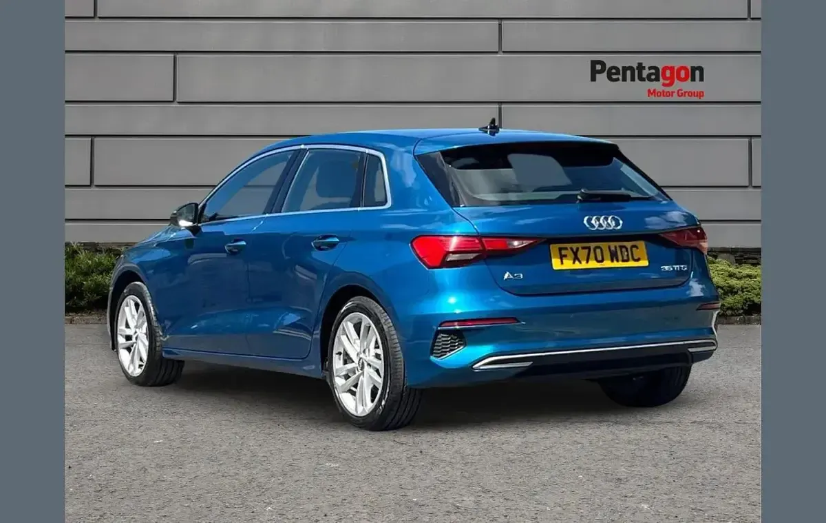 Used Audi A3 Sport 147 HP (108 kW) 2020 Blue Sedan