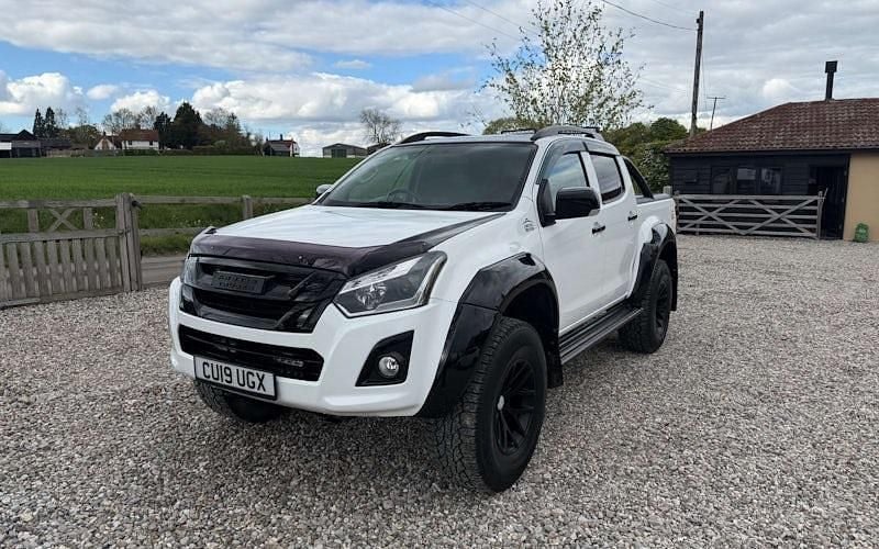 Used Isuzu D-Max 165 HP (121 kW) 2020 Pickup