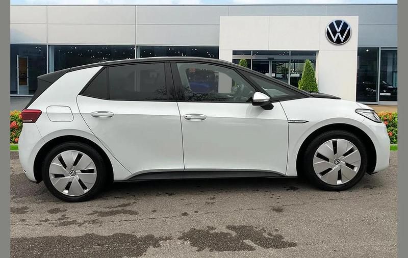 Used VW ID.3 Pro Performance 150 kW (204 HP) 2020 White Hatchback