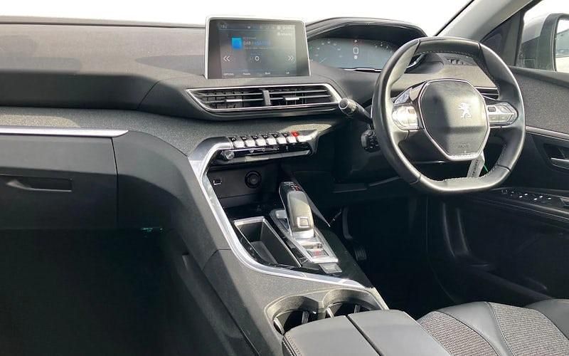 Used Peugeot 3008 Allure 131 HP (96 kW) 2017 Grey SUV