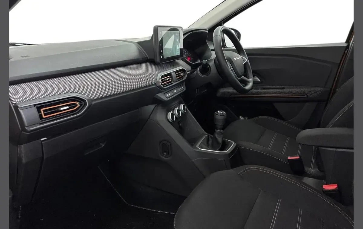 Used Dacia Sandero Journey 90 HP (66 kW) 2023 Orange Hatchback