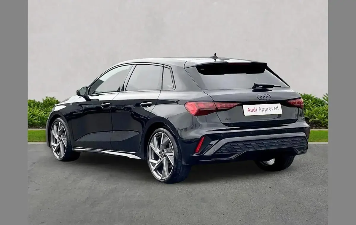 Used Audi A3 Black Edition 147 HP (108 kW) 2025 Other Hatchback