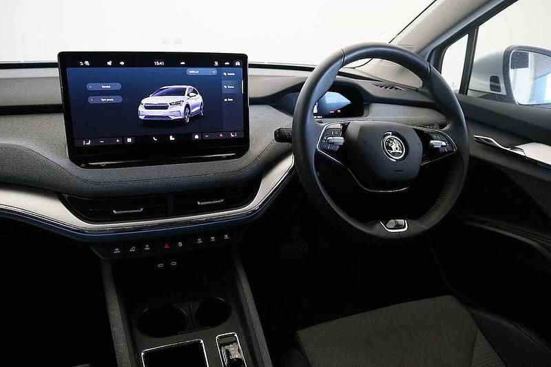 Used Skoda Enyaq iV 154 kW (210 HP) 2024 Brilliant silver metallic SUV