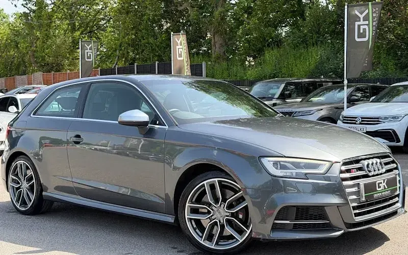 Begagnad Audi S3 Sportback Advanced 310 HK (228 kW) 2017 Halvkombi