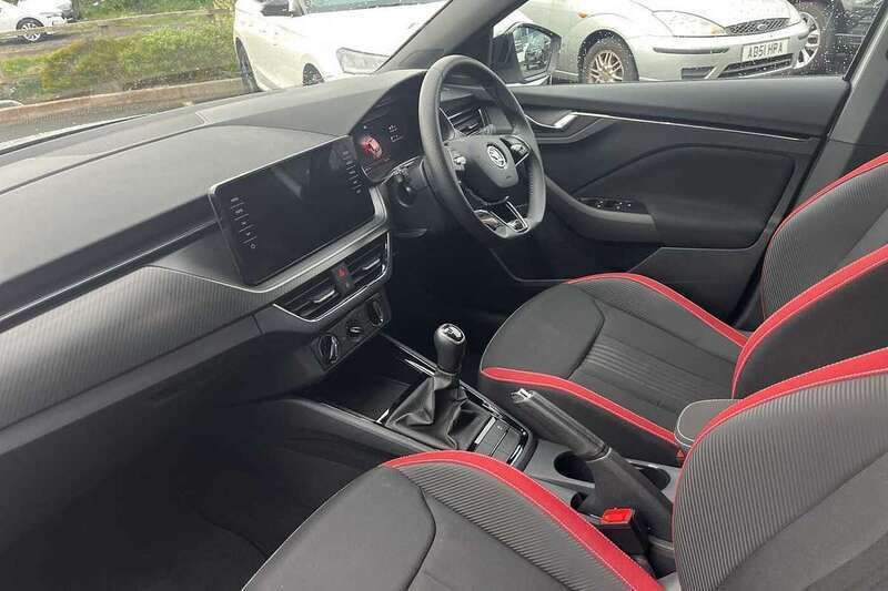 Image 3/4