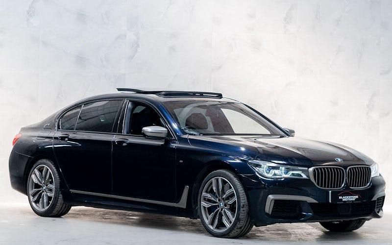 Usado BMW M760 M Sport 610 HP (448 kW) 2018 Sedan