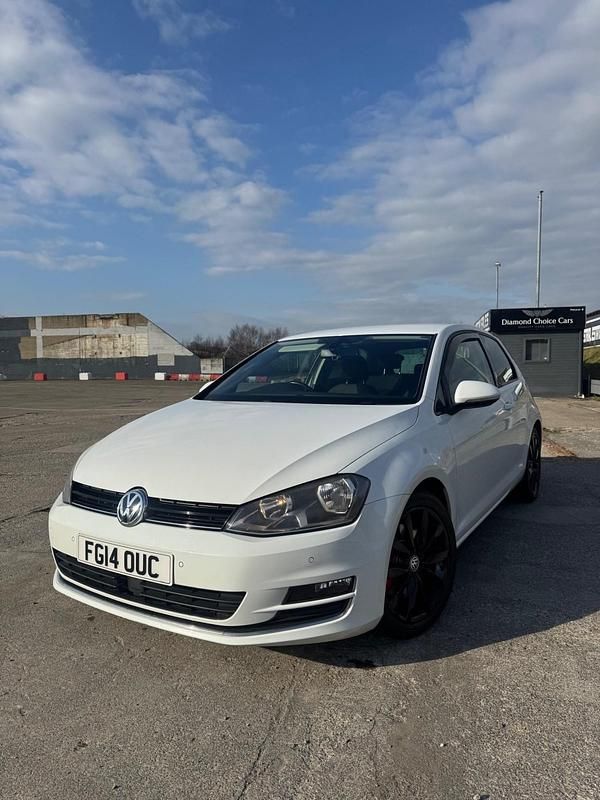 Used VW Golf VII GT 150 HP (110 kW) 2014 White Hatchback