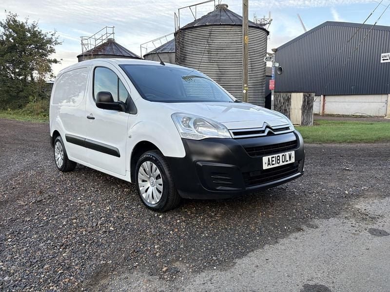 White Used 2018 Citroën Berlingo MPV | £3,995 - Image 1/4
