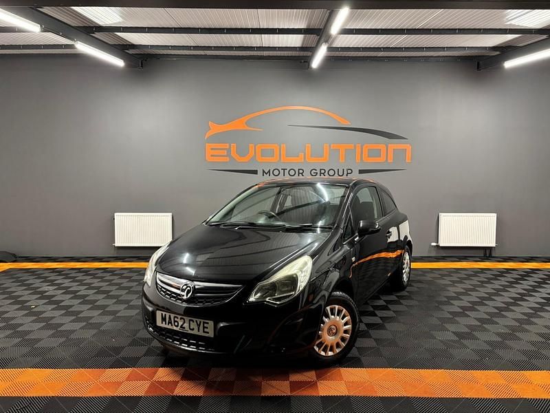Used Vauxhall Corsa S 65 HP (47 kW) 2012 Black Hatchback