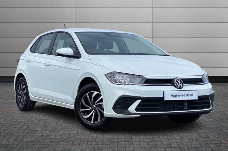 New 2025 VW Polo Life | £19,226 (Fair price) - Image 1/4