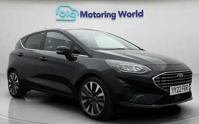 Używany Ford Fiesta Titanium 125 KM (91 kW) 2021 Hatchback