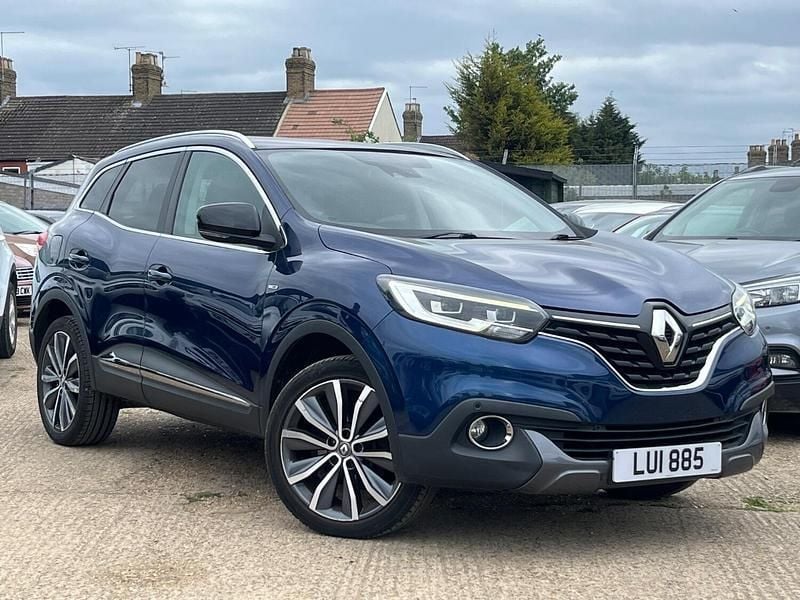 Blue Used 2016 Renault Kadjar Signature SUV | £8,288 (Good price) - Image 1/4