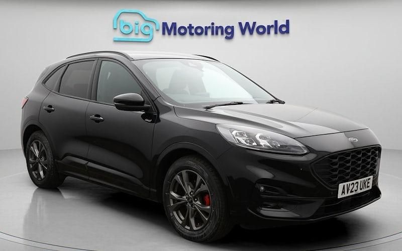 Used Ford Kuga ST-Line 150 HP (110 kW) 2023 Black SUV