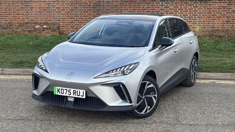 New MG MG4 EV 177 kW (241 HP) 2026 Hatchback