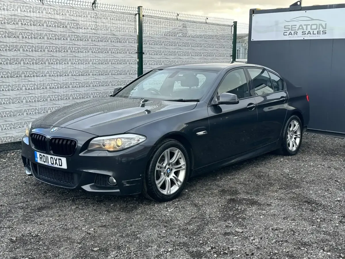 Usado BMW 520 M Sport 2011 Gris Berlina