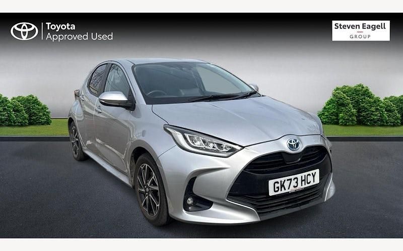 Used Toyota Yaris Hybrid Design 116 HP (85 kW) 2026 Hatchback