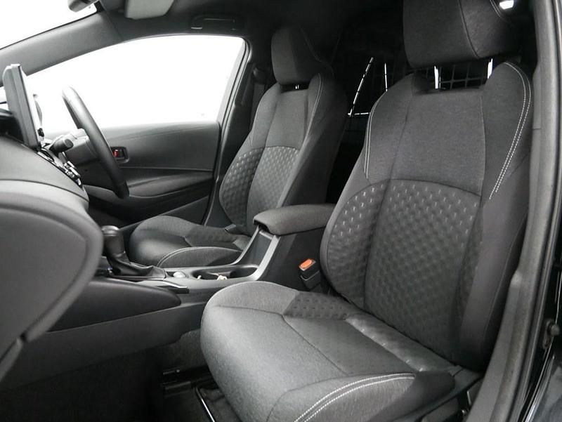 Used Toyota Corolla 120 HP (88 kW) 2024 Black