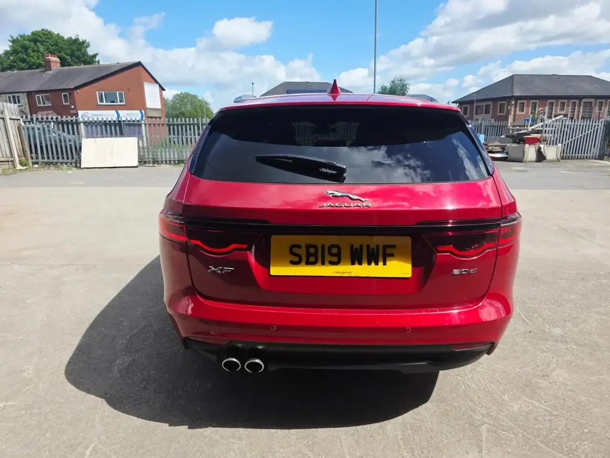 Gebraucht Jaguar XF R-Sport 2019 Rot Kombi